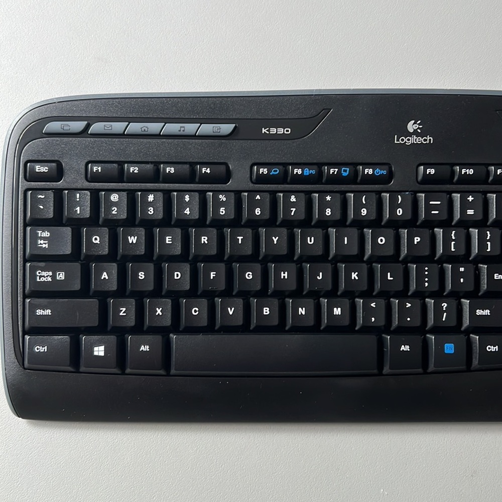 Logitech Keyboard & Mouse - Picture 2 of 7